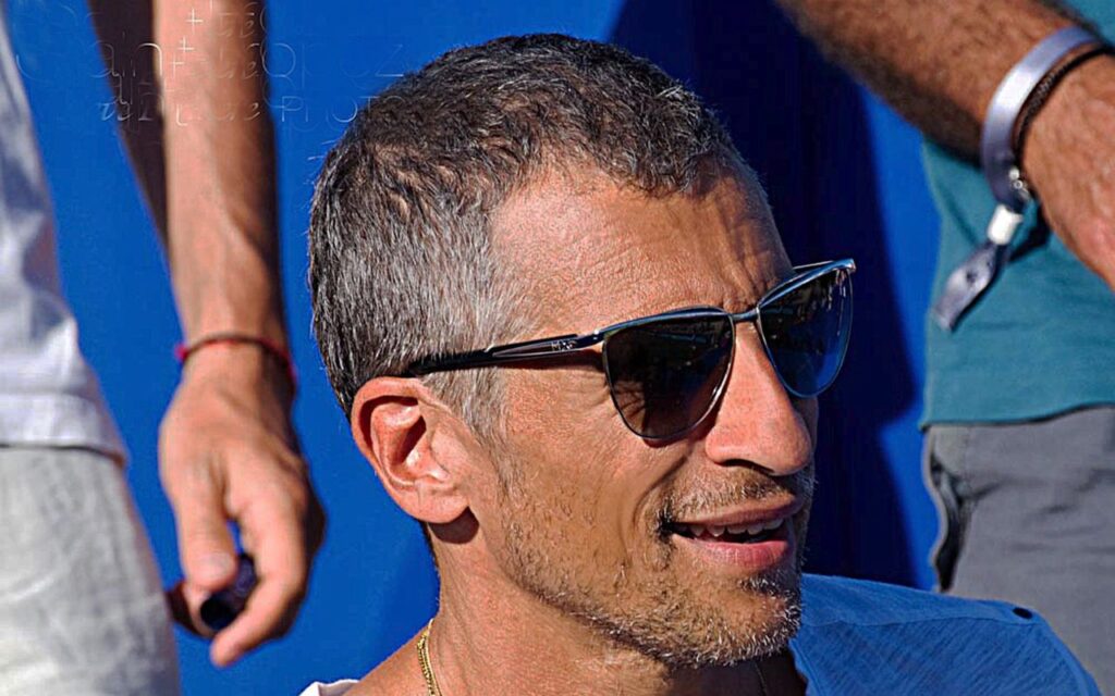 Adrien Fam le unique de Nagui